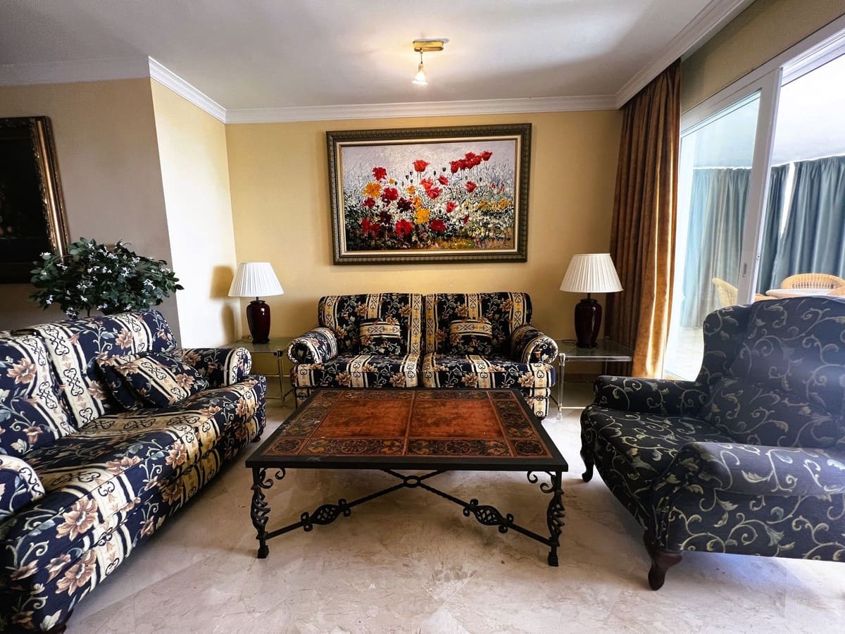 2 soveværelse Lejlighed til salg i Puerto Banus med swimmingpool garage - € 950.000 (Ref: 8132607)