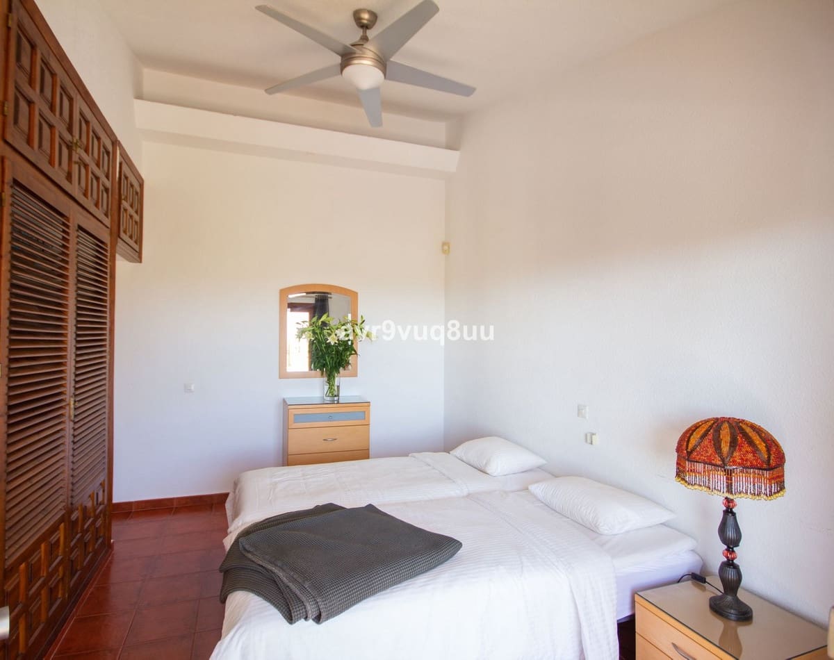 7 chambre Villa/Maison à vendre à Mijas Costa avec piscine garage - 1 395 000 € (Ref: 8163353)