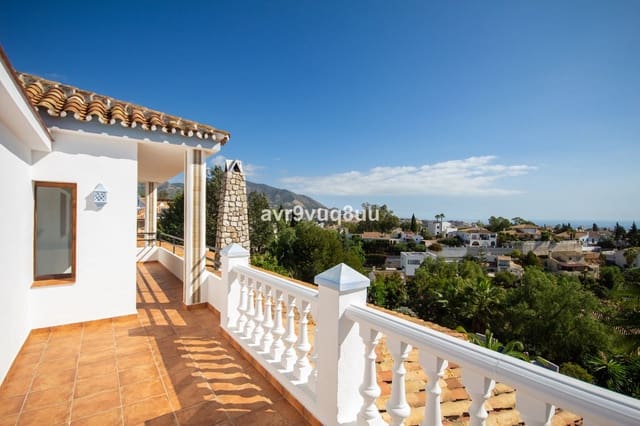 7 chambre Villa/Maison à vendre à Mijas Costa, Mijas avec piscine garage - 1 395 000 € (Ref: 8163353)