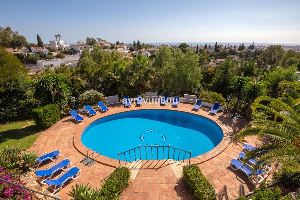 7 chambre Villa/Maison à vendre à Mijas Costa avec piscine garage - 1 395 000 € (Ref: 8163353)