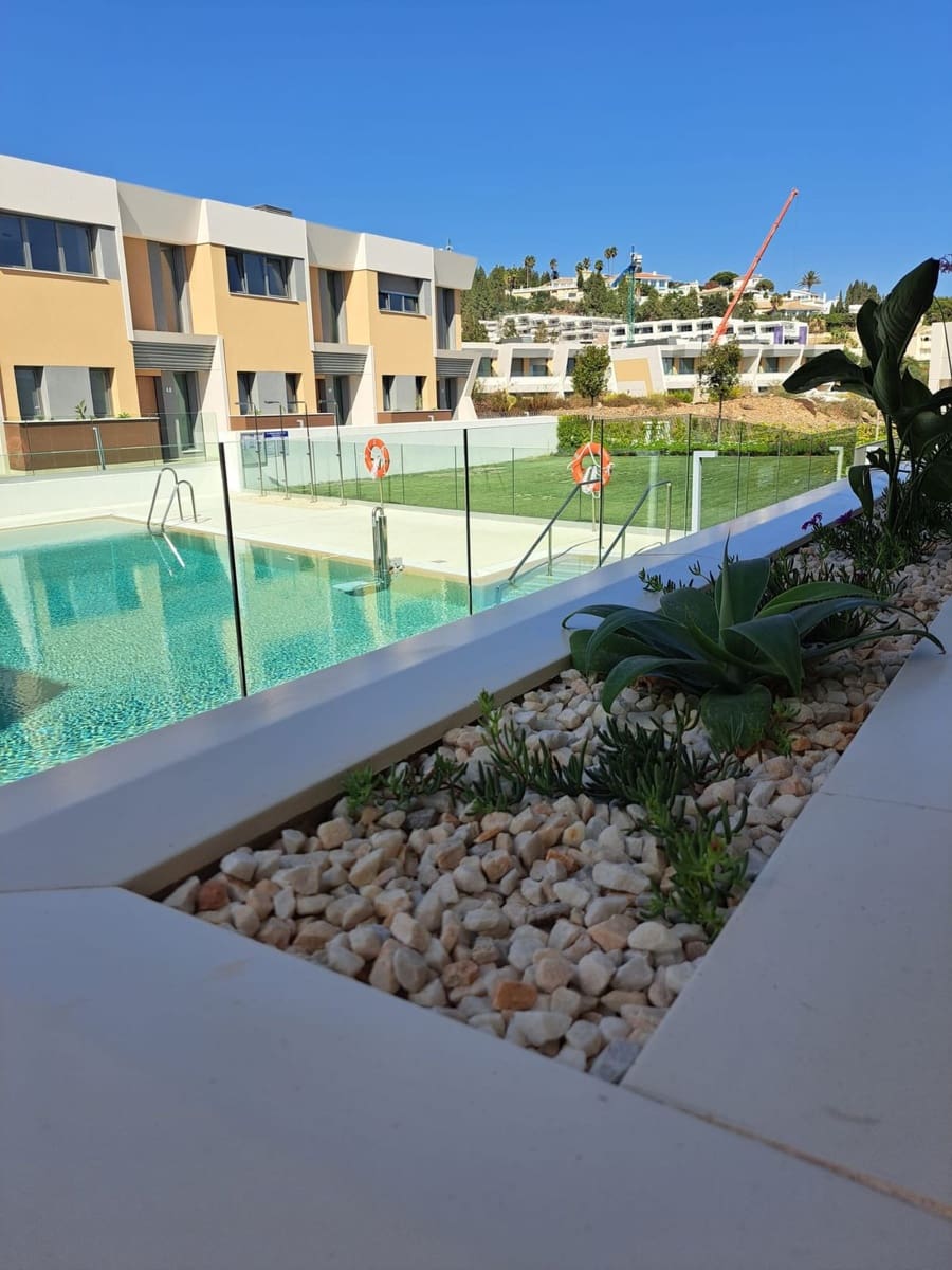 3 soverom Hus til salgs i Mijas Costa med svømmebasseng - € 880 000 (Ref: 8167754)