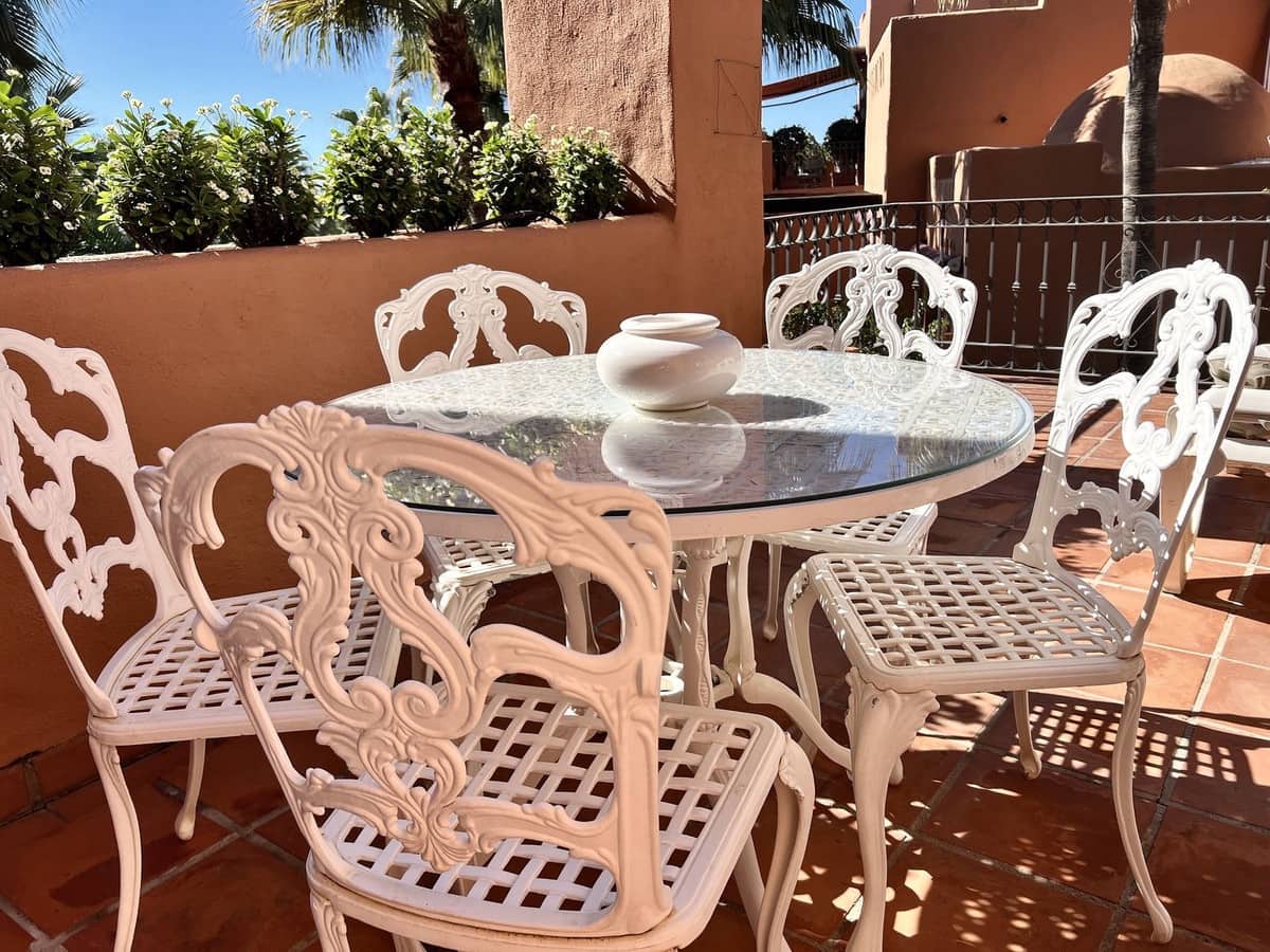 3 chambre Penthouse à vendre à Nueva Andalucia avec piscine garage - 1 995 000 € (Ref: 8244580)