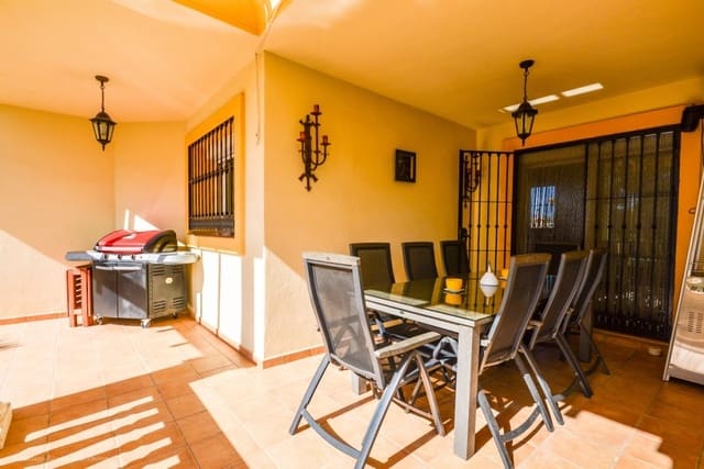 5 chambre Villa/Maison à vendre à Mijas Costa, Mijas avec piscine garage - 866 000 € (Ref: 8249563)