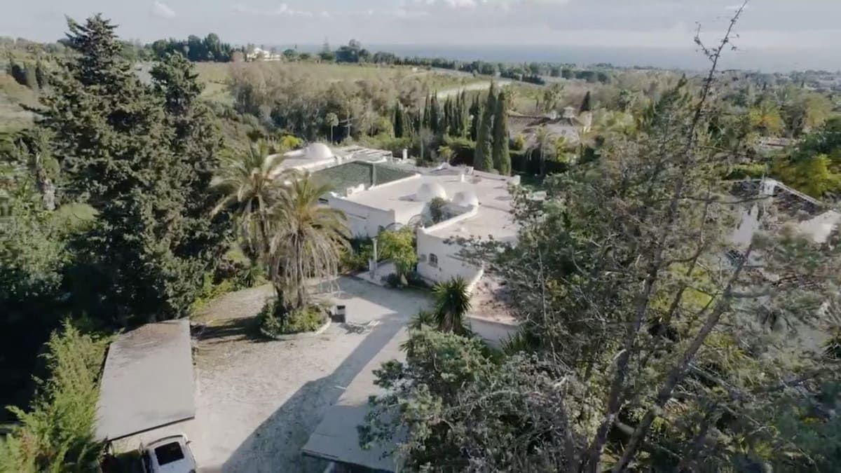 6 soverom Villa til salgs i Golden Mile med svømmebasseng garasje - € 3 000 000 (Ref: 8324033)