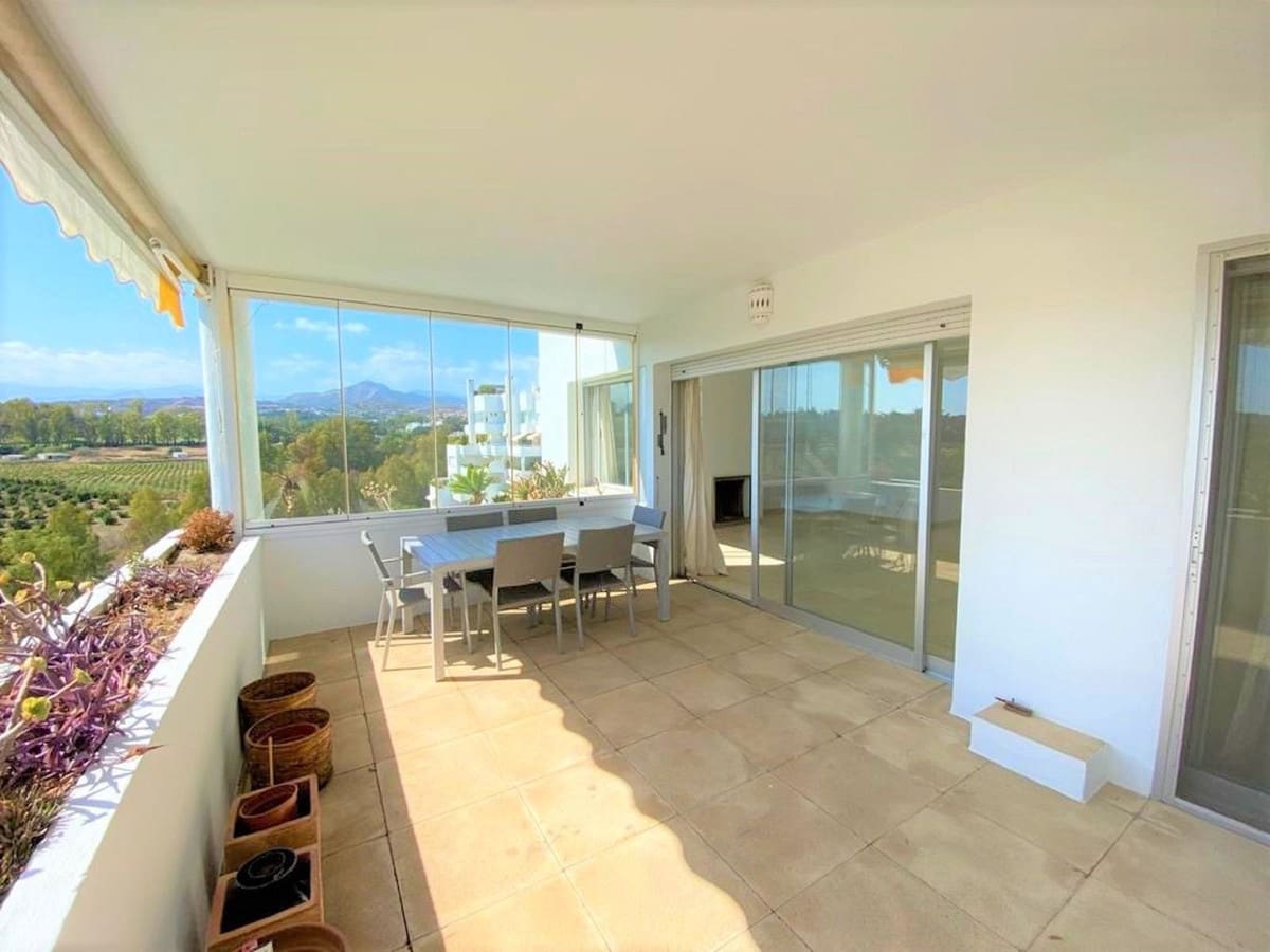 3 soverom Leilighet til salgs i Guadalmina med svømmebasseng garasje - € 620 000 (Ref: 8353456)