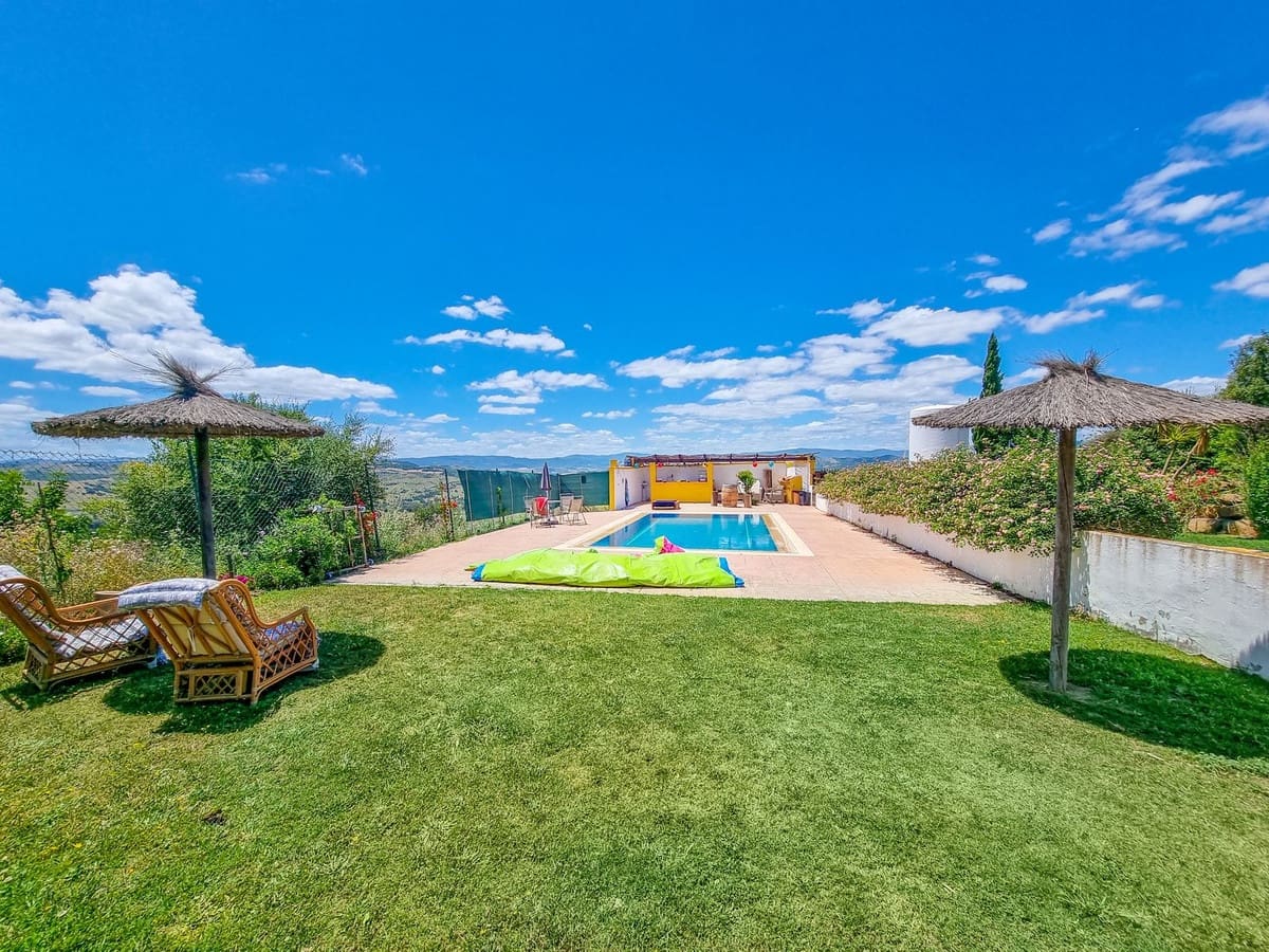 3 chambre Finca/Maison de Campagne à vendre à Casares avec piscine - 640 000 € (Ref: 8375103)