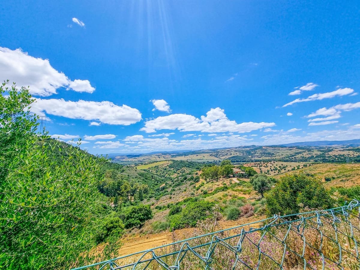3 chambre Finca/Maison de Campagne à vendre à Casares avec piscine - 640 000 € (Ref: 8375103)
