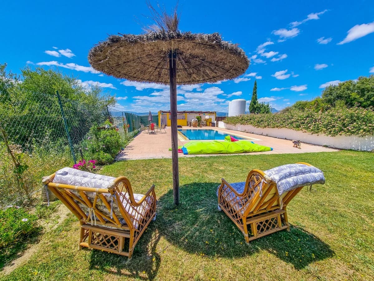 3 chambre Finca/Maison de Campagne à vendre à Casares avec piscine - 640 000 € (Ref: 8375103)