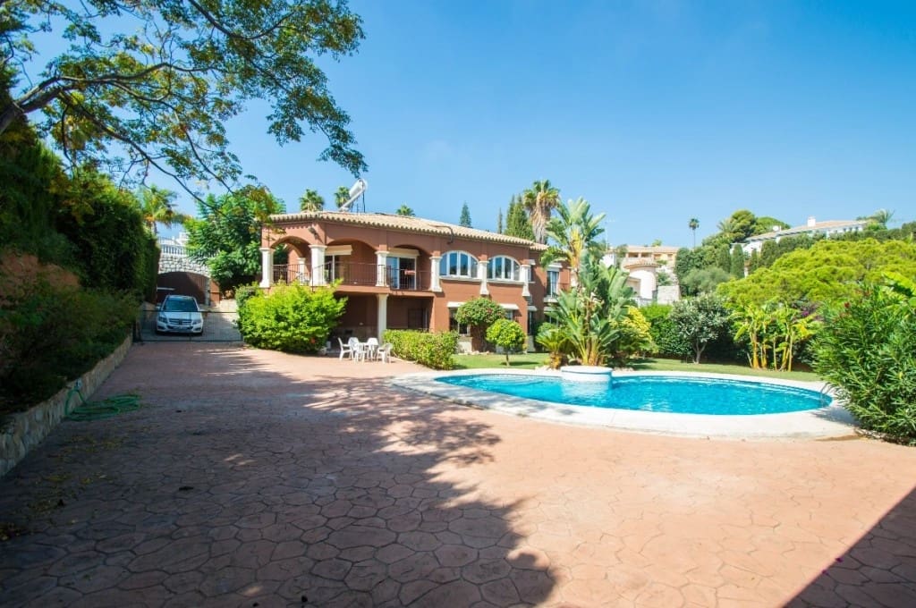 4 soveværelse Villa til salg i Campo Mijas med swimmingpool garage - € 900.000 (Ref: 8379489)