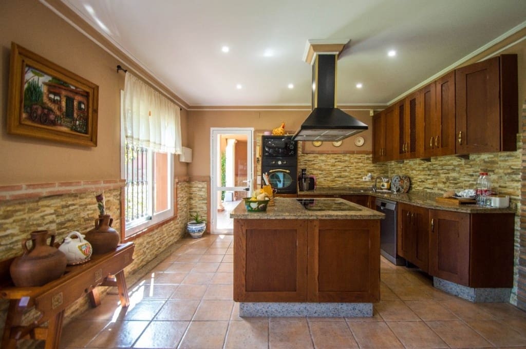 4 soveværelse Villa til salg i Campo Mijas med swimmingpool garage - € 900.000 (Ref: 8379489)