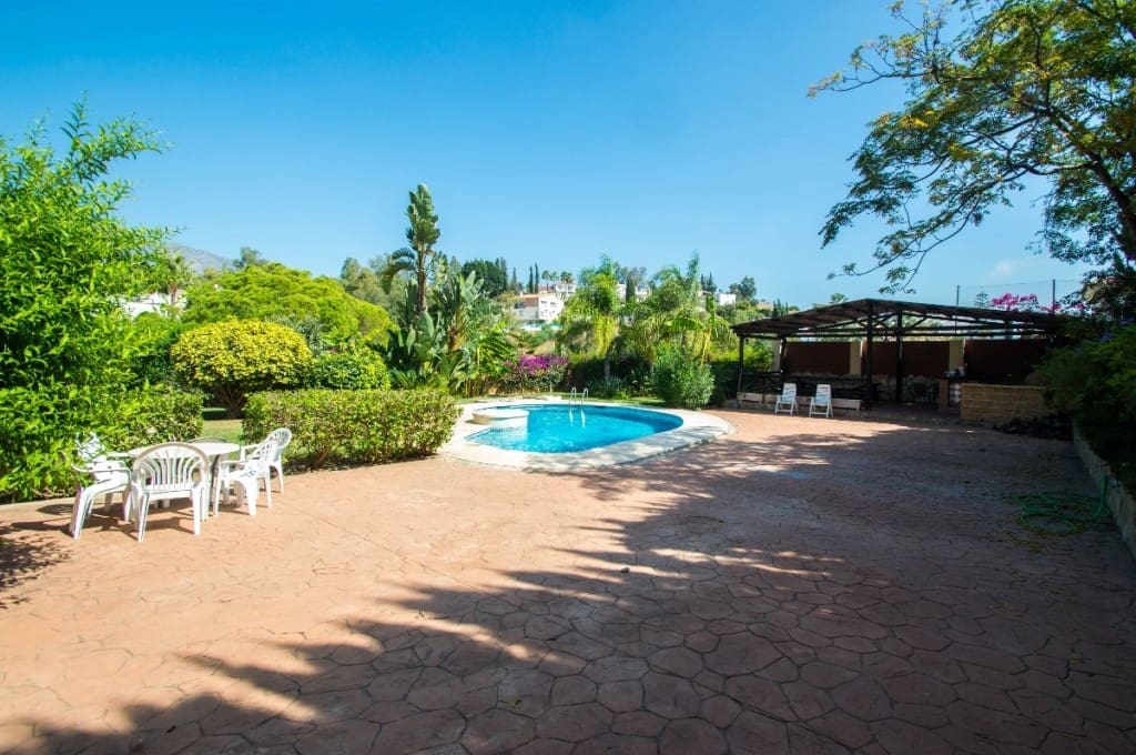 4 soveværelse Villa til salg i Campo Mijas med swimmingpool garage - € 900.000 (Ref: 8379489)
