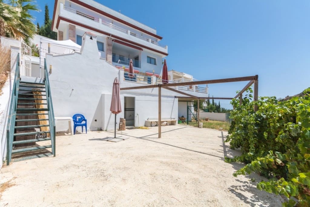 5 chambre Villa/Maison à vendre à Mijas Costa avec piscine garage - 895 000 € (Ref: 8379490)