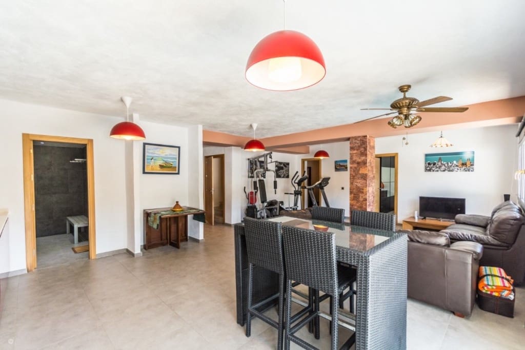 5 chambre Villa/Maison à vendre à Mijas Costa avec piscine garage - 895 000 € (Ref: 8379490)