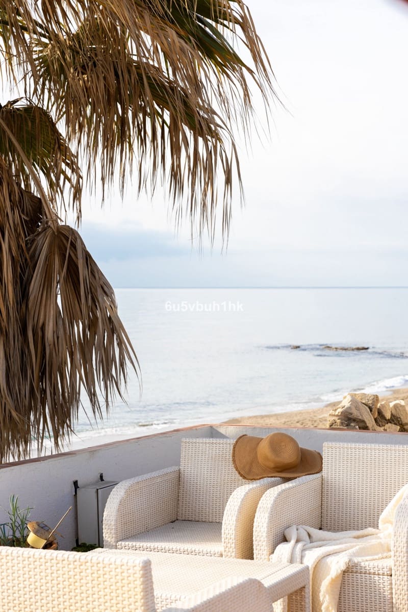 4 soveværelse Villa til salg i El Chaparral med swimmingpool - € 1.690.000 (Ref: 8408700)