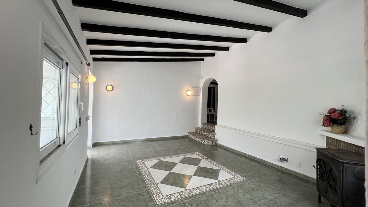 3 soveværelse Finca/Landehus til salg i Manilva med swimmingpool garage - € 675.000 (Ref: 8418557)