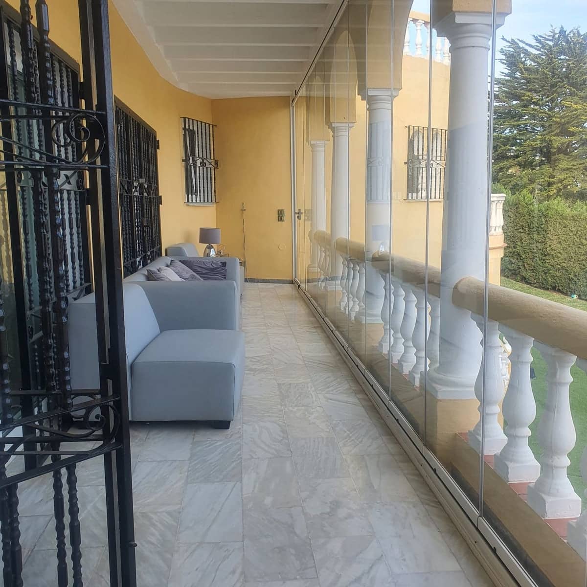 6 soveværelse Villa til salg i El Faro med swimmingpool - € 895.000 (Ref: 8420235)