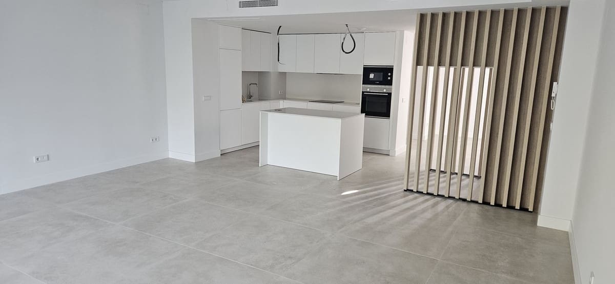 3 soverom Hus til salgs i El Chaparral med svømmebasseng garasje - € 695 000 (Ref: 8451392)