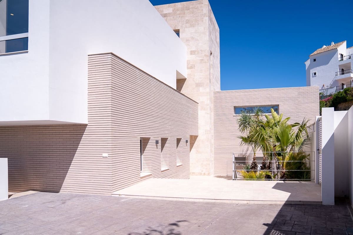 6 camera da letto Villa in vendita in Los Arqueros con piscina garage - 3.250.000 € (Rif: 8495381)