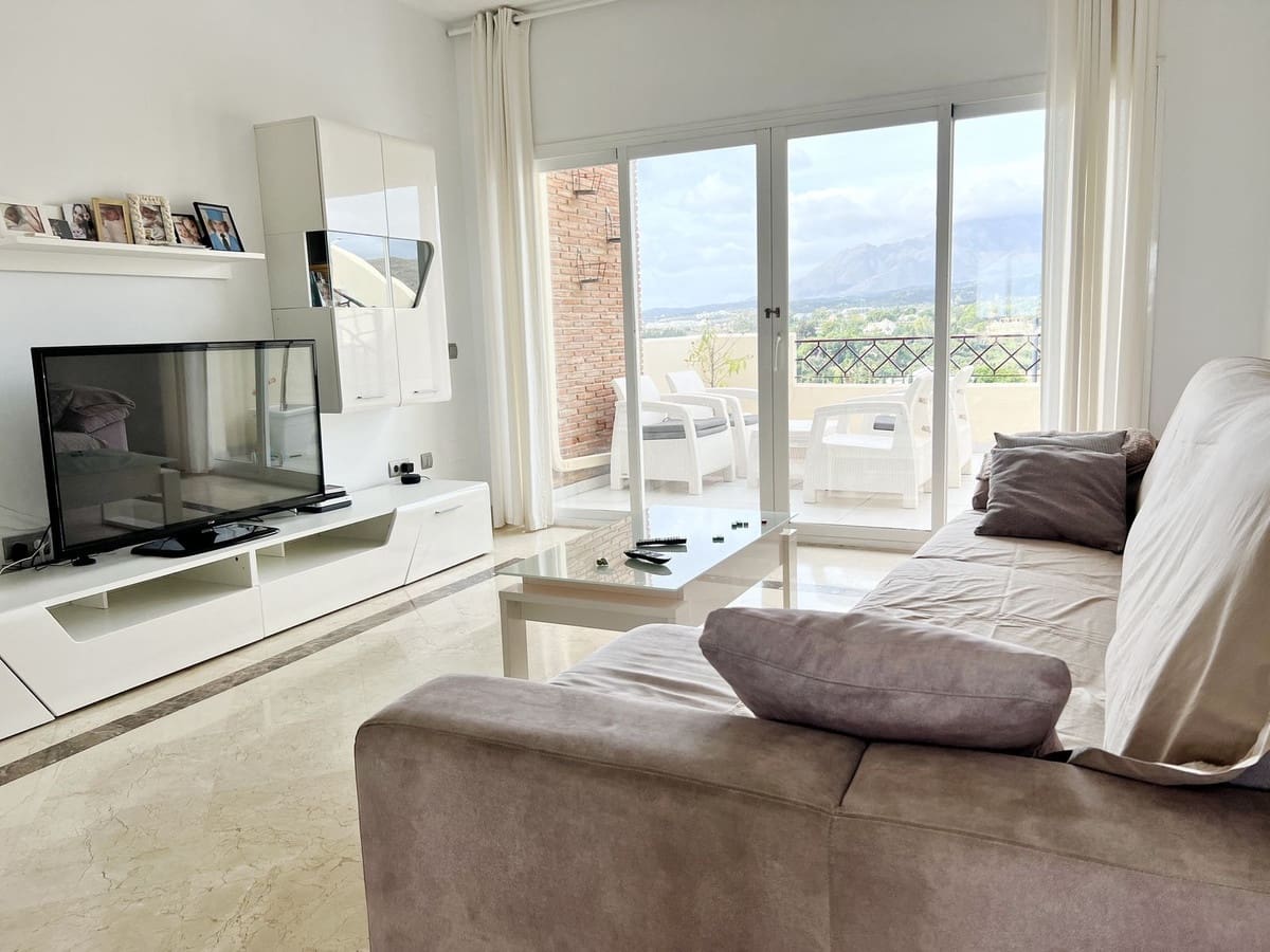 3 bedroom Penthouse for sale in Estepona with pool garage - € 595,000 (Ref: 8501242)