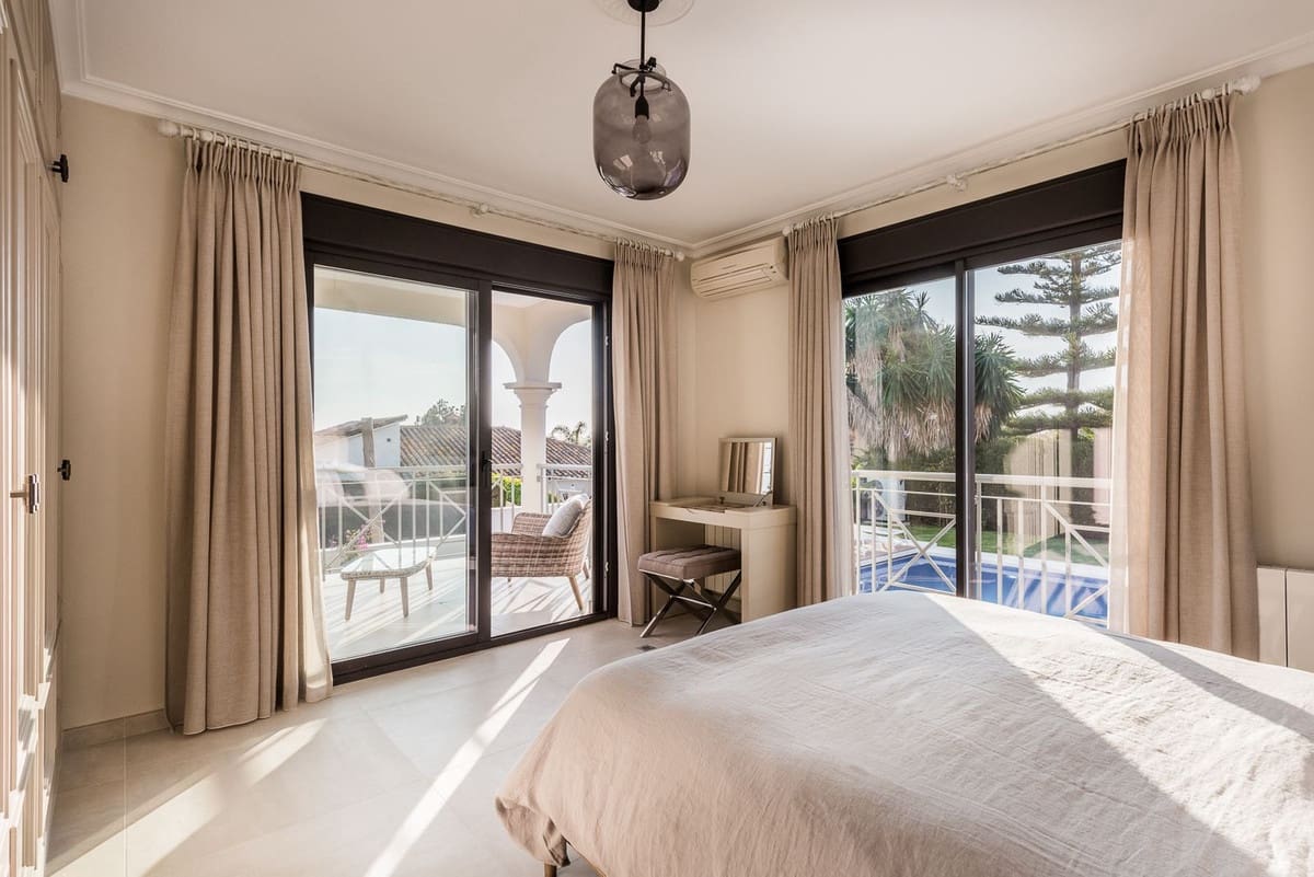 5 soveværelse Villa til salg i Rio Real med swimmingpool garage - € 1.800.000 (Ref: 8539304)