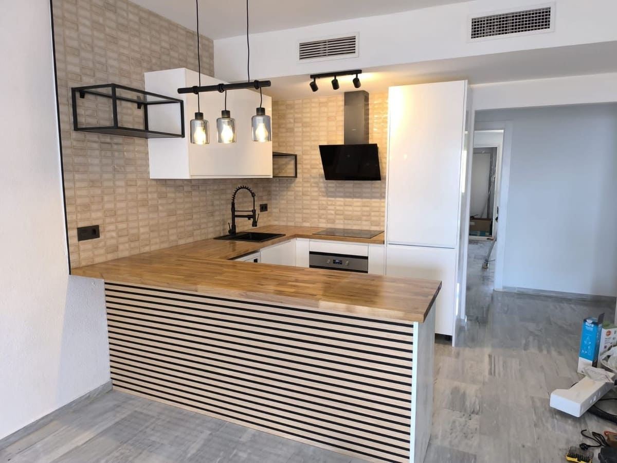 3 chambre Appartement à vendre à Cabopino avec piscine - 458 000 € (Ref: 8560907)