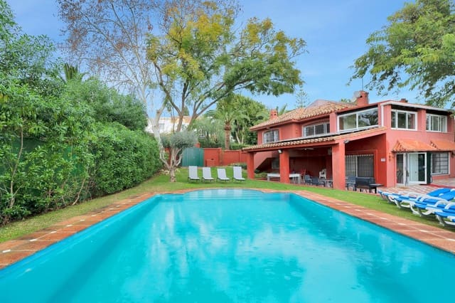 6 soveværelse Villa til salg i Elviria, Marbella med swimmingpool garage - € 1.200.000 (Ref: 8596532)