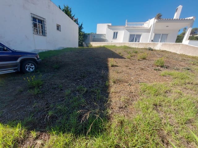 3 soveværelse Villa til salg i La Duquesa / Puerto de la Duquesa, Manilva med garage - € 469.000 (Ref: 8611627)