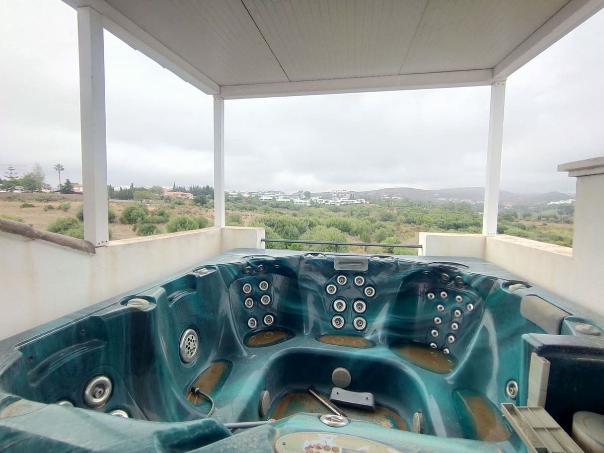 4 soveværelse Byhus til salg i Cancelada med garage - € 600.000 (Ref: 8616536)