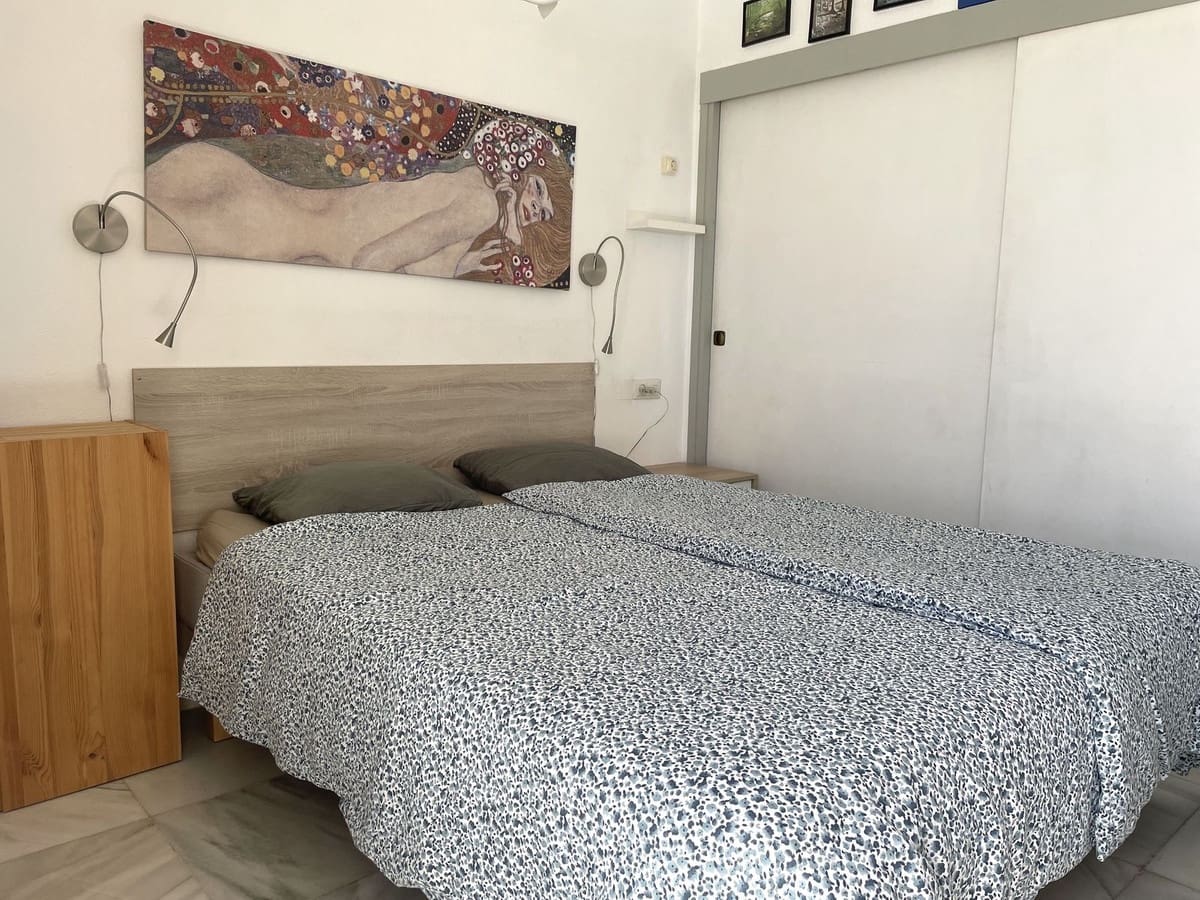 2 chambre Penthouse à vendre à Estepona avec piscine garage - 410 000 € (Ref: 8661961)