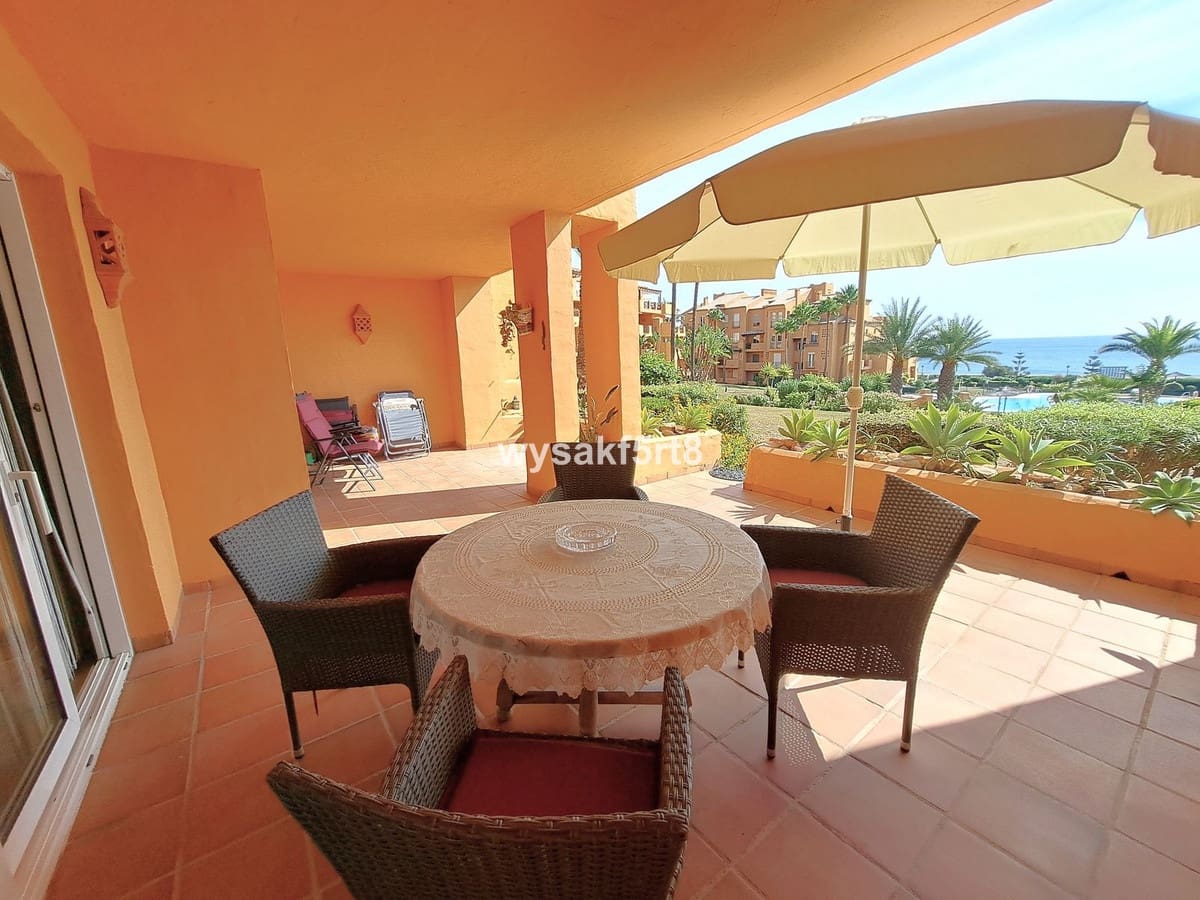 3 soveværelse Lejlighed til salg i La Duquesa / Puerto de la Duquesa med swimmingpool garage - € 639.000 (Ref: 8661972)