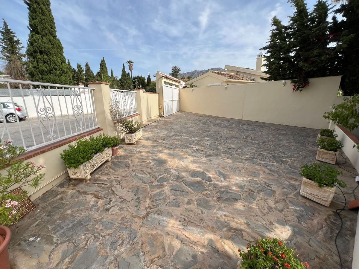 4 soveværelse Villa til salg i Campo Mijas med swimmingpool garage - € 745.000 (Ref: 8692361)