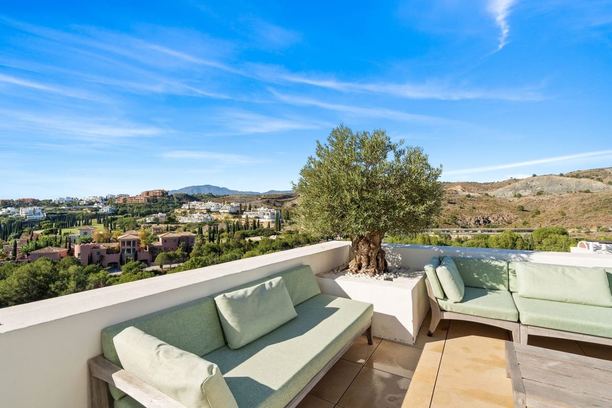 3 soveværelse Penthouse til salg i Los Flamingos med swimmingpool garage - € 1.250.000 (Ref: 8703169)