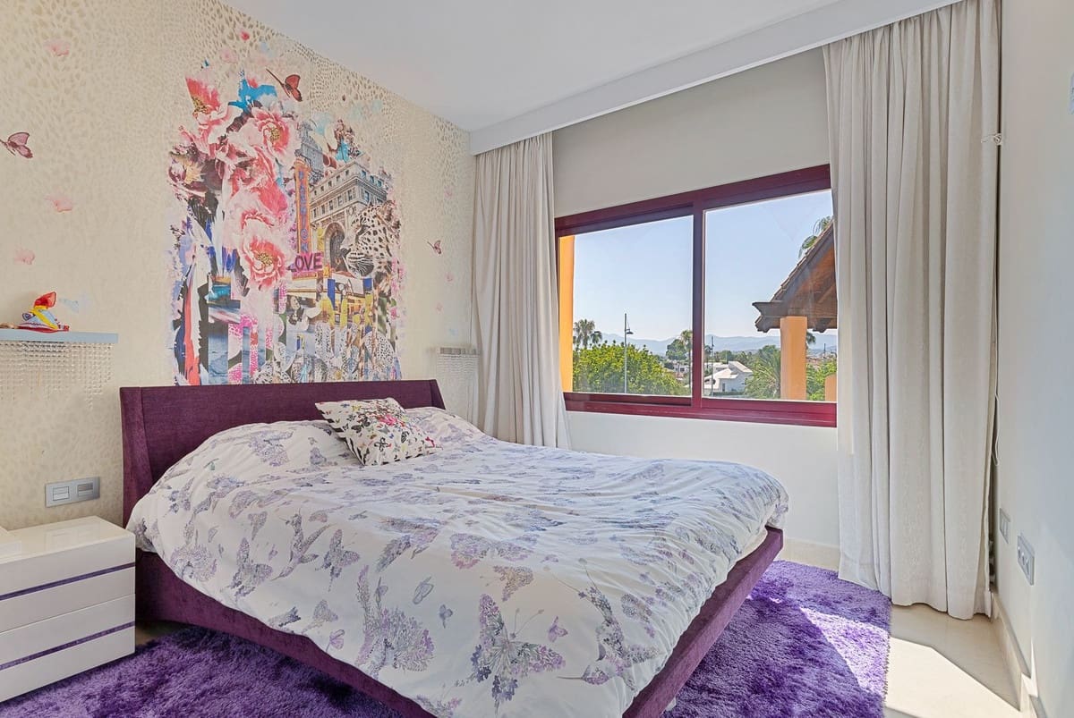 3 sypialnia Penthouse na sprzedaż w San Pedro de Alcantara z basenem garażem - 1 995 000 € (Ref: 8704345)