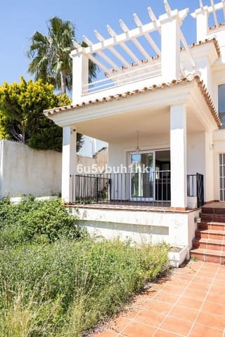 3 Zimmer Villa zu verkaufen in Benalmádena mit Pool - 1.485.000 € (Ref: 8705772)