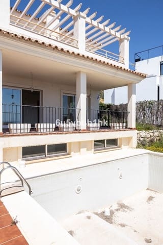 3 Zimmer Villa zu verkaufen in Benalmádena mit Pool - 1.485.000 € (Ref: 8705772)