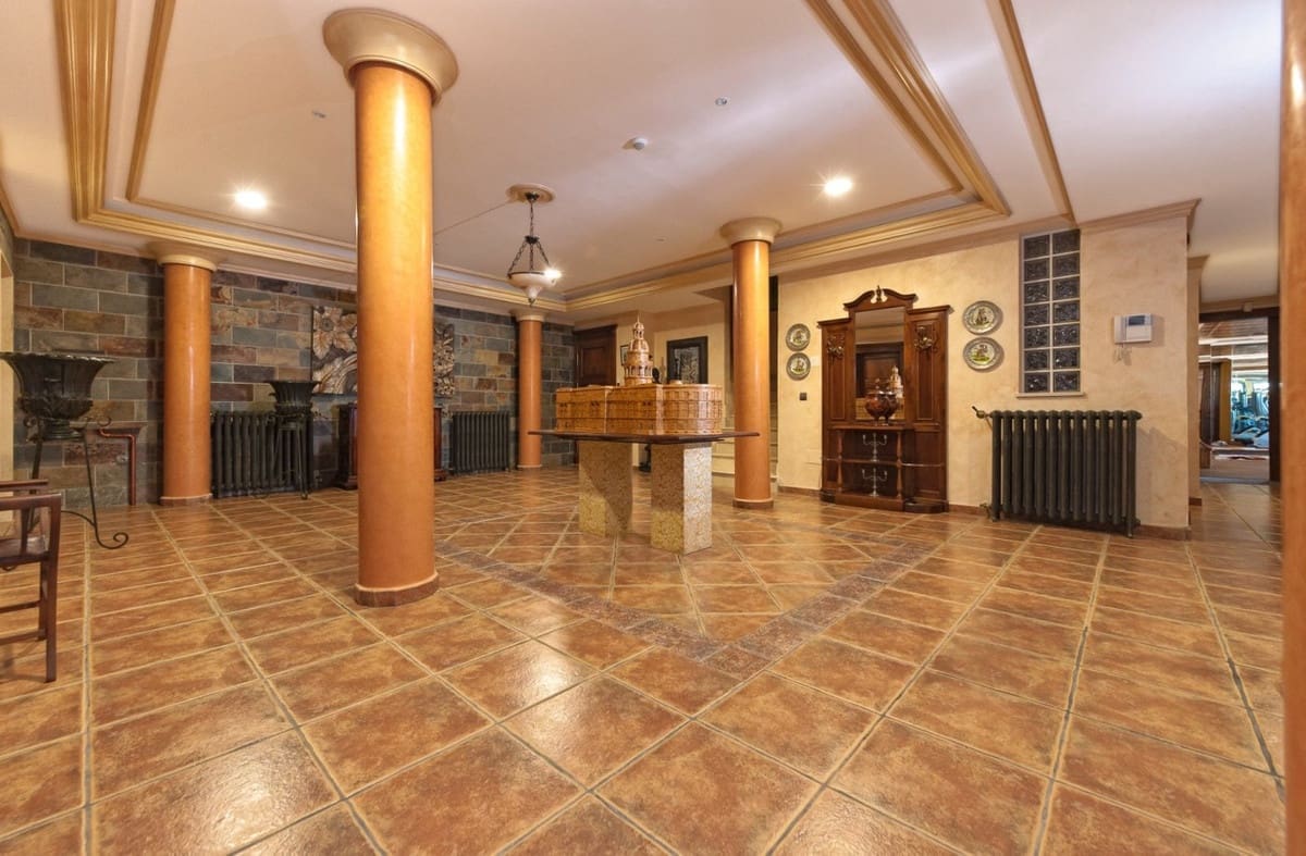 7 soveværelse Villa til salg i La Cala de Mijas med swimmingpool garage - € 5.600.000 (Ref: 8708924)