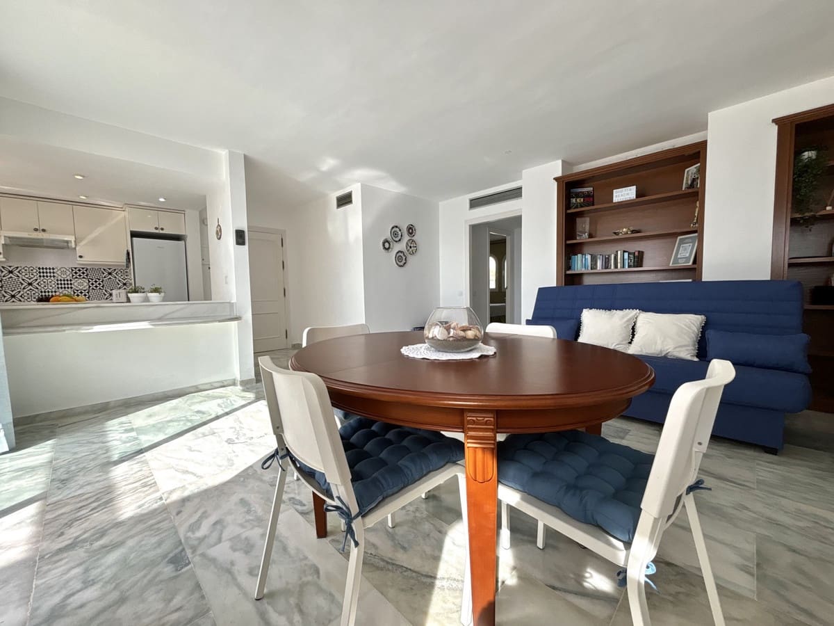 2 chambre Penthouse à vendre à Estepona avec piscine - 798 000 € (Ref: 8709497)