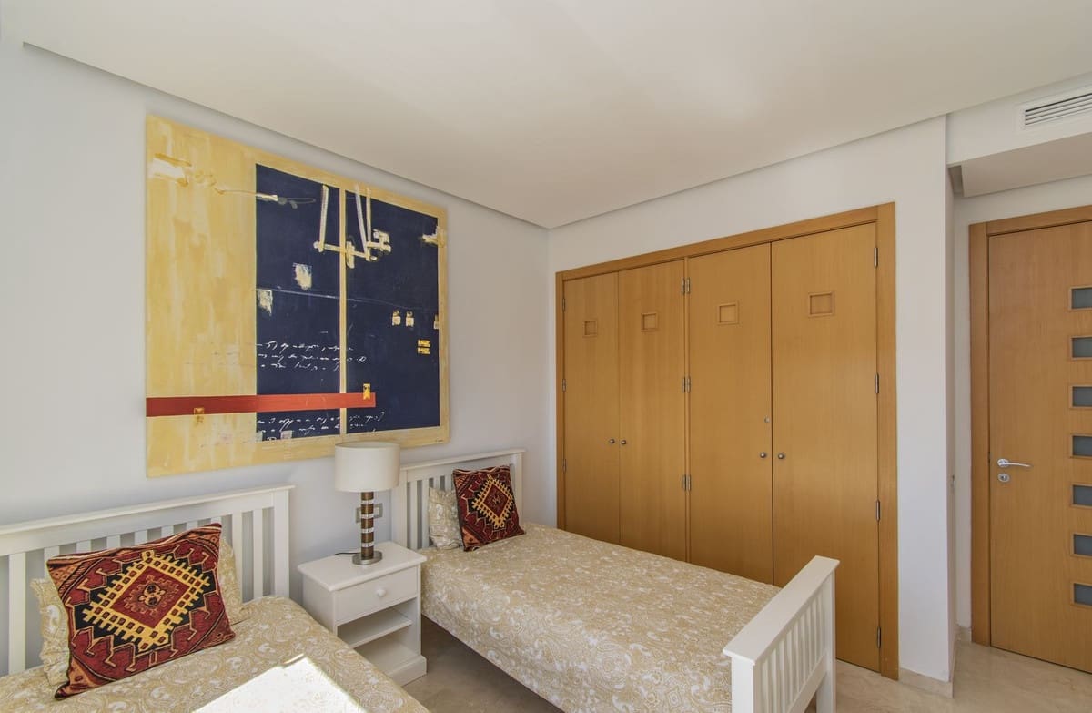 3 soveværelse Penthouse til salg i La Cala de Mijas med swimmingpool garage - € 525.000 (Ref: 8710078)