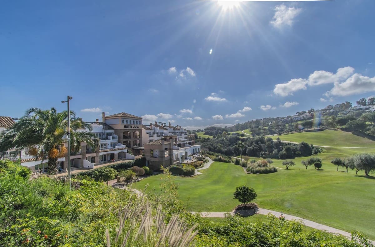 3 soveværelse Penthouse til salg i La Cala de Mijas med swimmingpool garage - € 525.000 (Ref: 8710078)