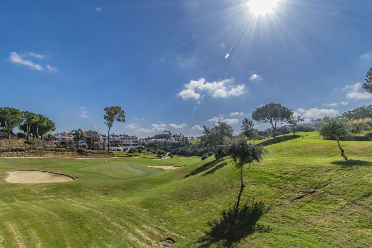 3 soveværelse Penthouse til salg i La Cala de Mijas med swimmingpool garage - € 525.000 (Ref: 8710078)