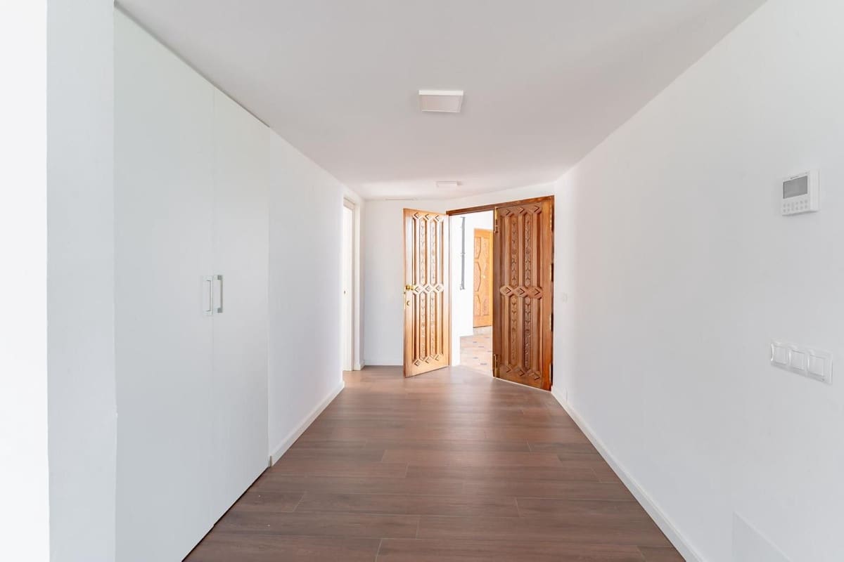 5 camera da letto Finca/Casa di Campagna in vendita in Estepona con piscina - 1.300.000 € (Rif: 8728855)