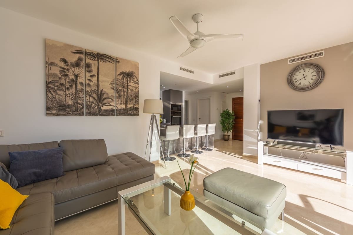 2 soverom Leilighet til salgs i Bahia de Casares med svømmebasseng garasje - € 370 000 (Ref: 8728858)