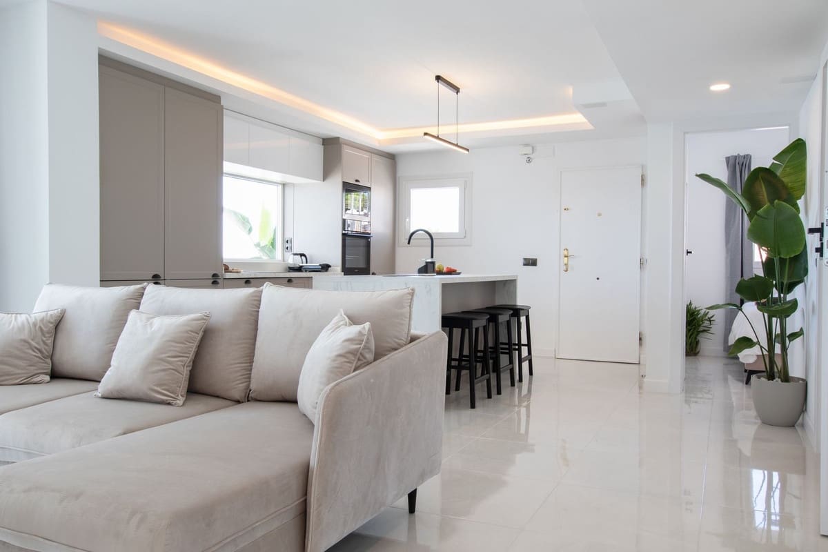 3 quarto Penthouse para venda em Calahonda com piscina garagem - 1 575 000 € (Ref: 8751813)