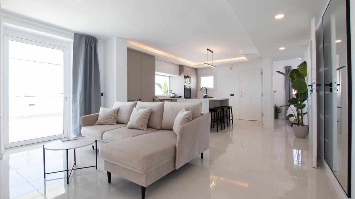 3 quarto Penthouse para venda em Calahonda com piscina garagem - 1 575 000 € (Ref: 8751813)