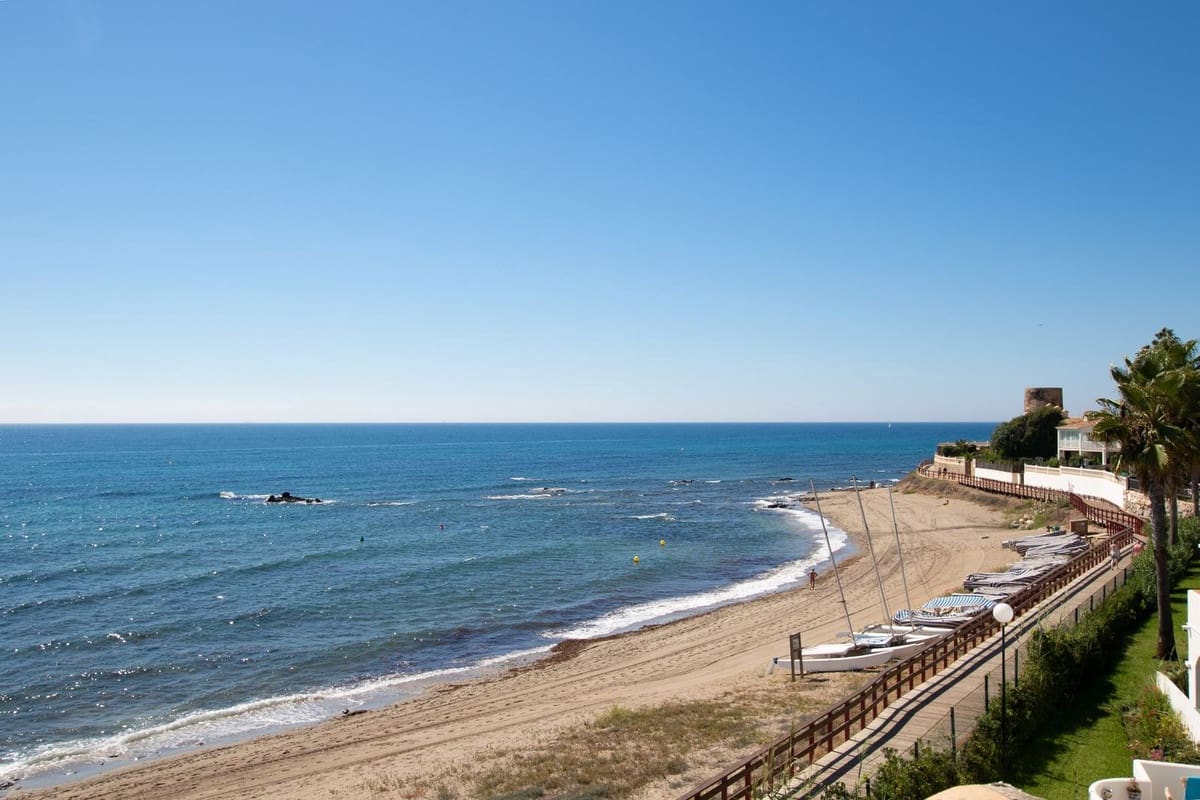 3 quarto Penthouse para venda em Calahonda com piscina garagem - 1 575 000 € (Ref: 8751813)