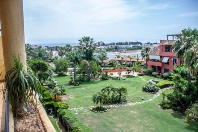 3 soverom Leilighet til salgs i Costalita, Estepona med svømmebasseng garasje - € 680 000 (Ref: 8754680)