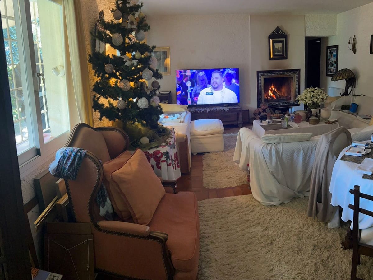 3 soverom Villa til salgs i San Pedro de Alcantara med svømmebasseng garasje - € 1 350 000 (Ref: 8756969)