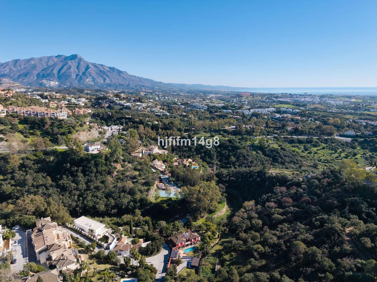 4 quarto Moradia para venda em Benahavis com piscina - 1 625 000 € (Ref: 8762765)