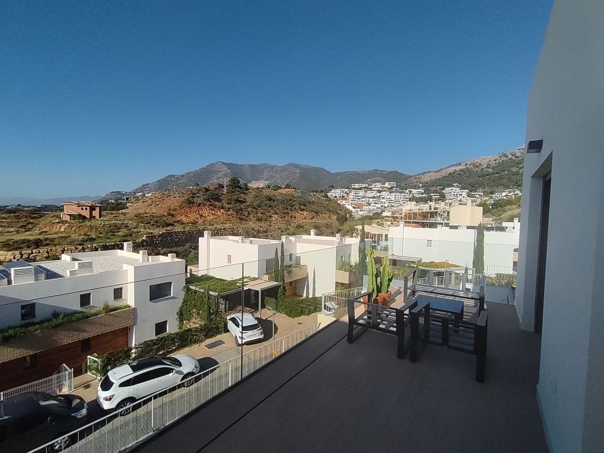 4 chambre Maison de Ville à vendre à Mijas avec piscine garage - 950 000 € (Ref: 8776891)