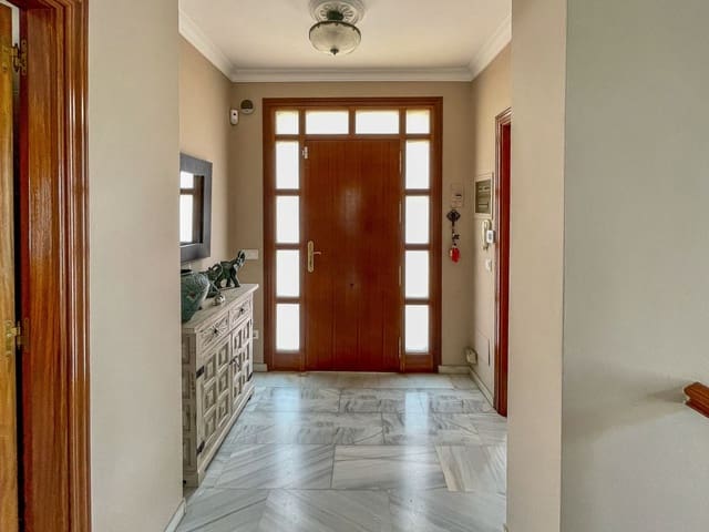 4 chambre Villa/Maison à vendre à Mijas avec piscine garage - 680 000 € (Ref: 8782191)